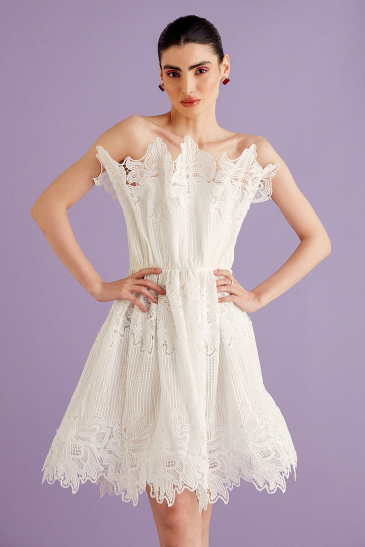 Nriti Shah In Our White Scallop Lace Mini Dress - Zabella