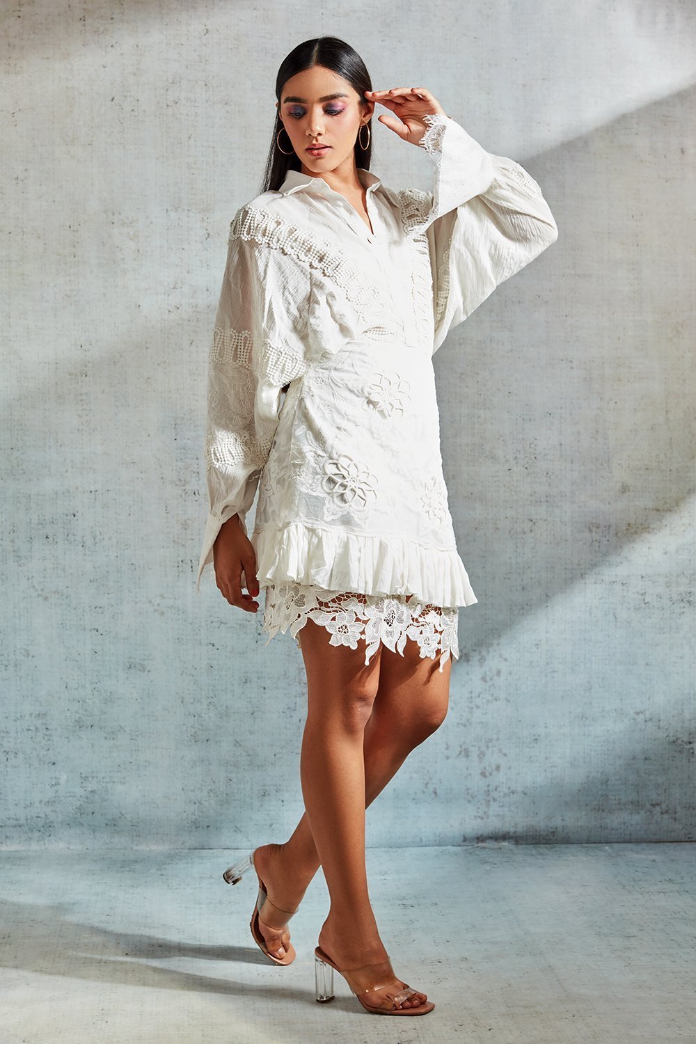 Shivaleeka Oberoi In Our Linen And Lace White Mini - Zabella