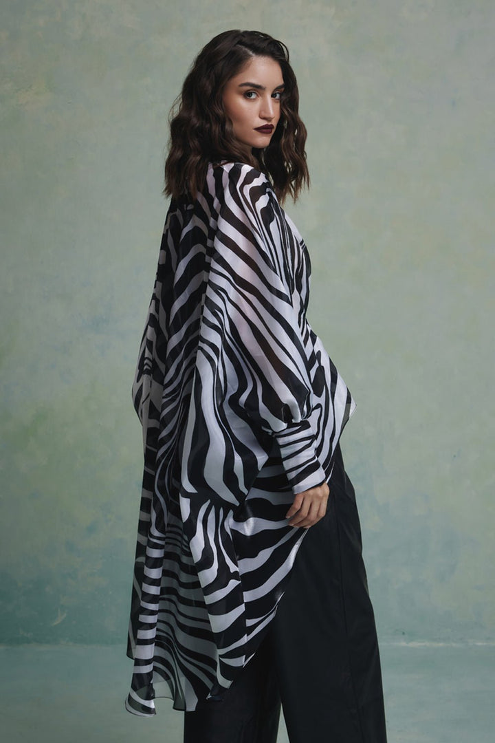 Wild Stripe Top With Cape - Zabella